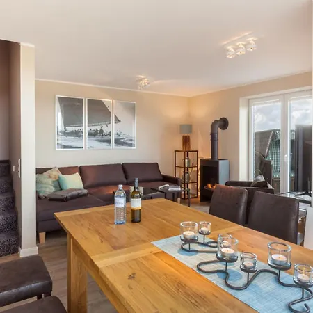 בית נופש Duenenhuus West Modern Retreat ג'וסט