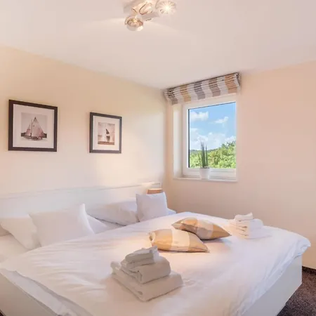 Duenenhuus West Modern Retreat בית נופש ג'וסט